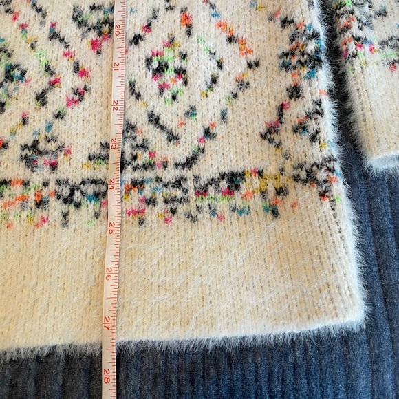 Kut from the Kloth cardigan - Picture 10 of 13